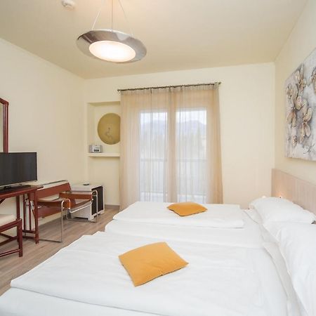 Club Hotel Olivi - Tennis Center Malcesine Dış mekan fotoğraf