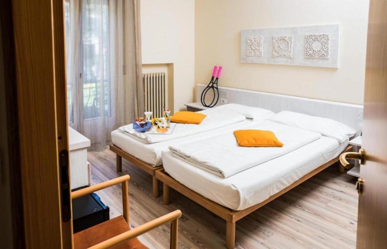 Club Hotel Olivi - Tennis Center Malcesine Dış mekan fotoğraf
