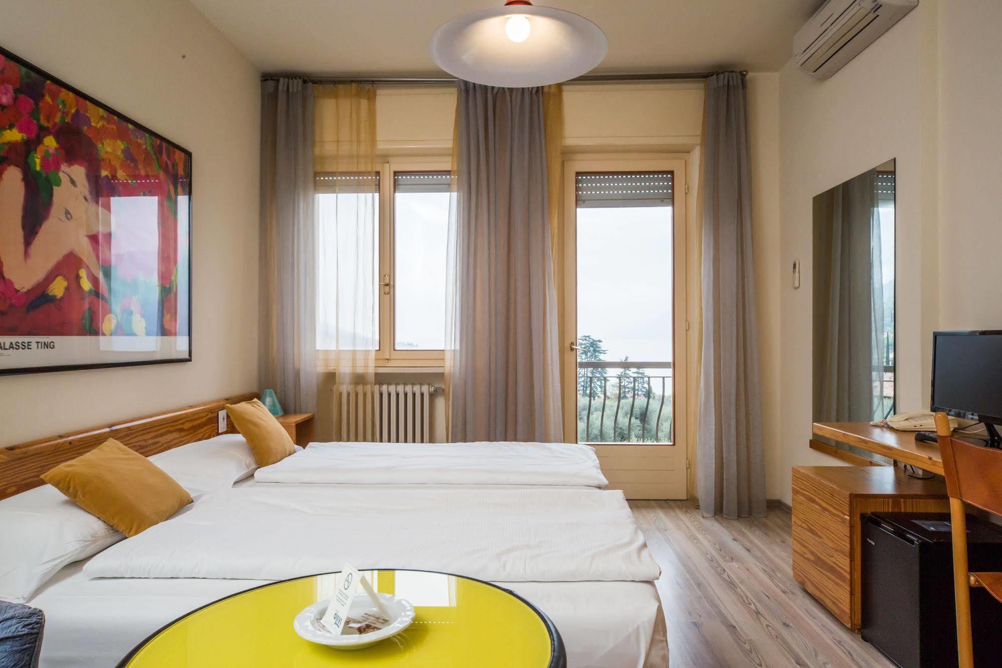 Club Hotel Olivi - Tennis Center Malcesine Dış mekan fotoğraf