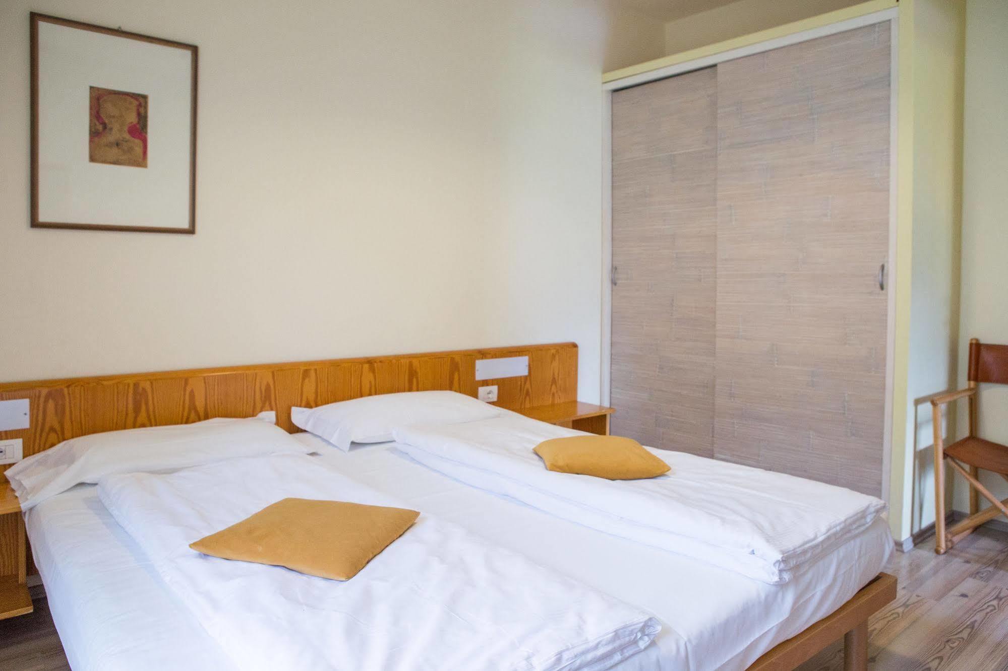 Club Hotel Olivi - Tennis Center Malcesine Dış mekan fotoğraf